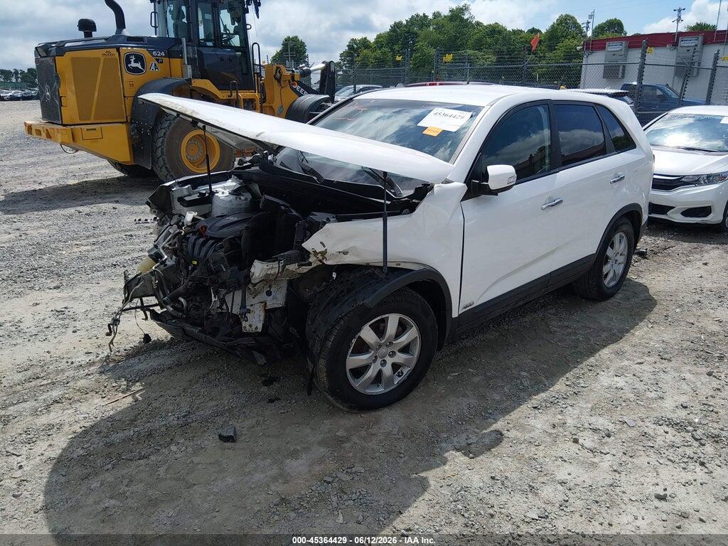 5XYKTCA65CG307845 2012 KIA SORENTO photo no. 2