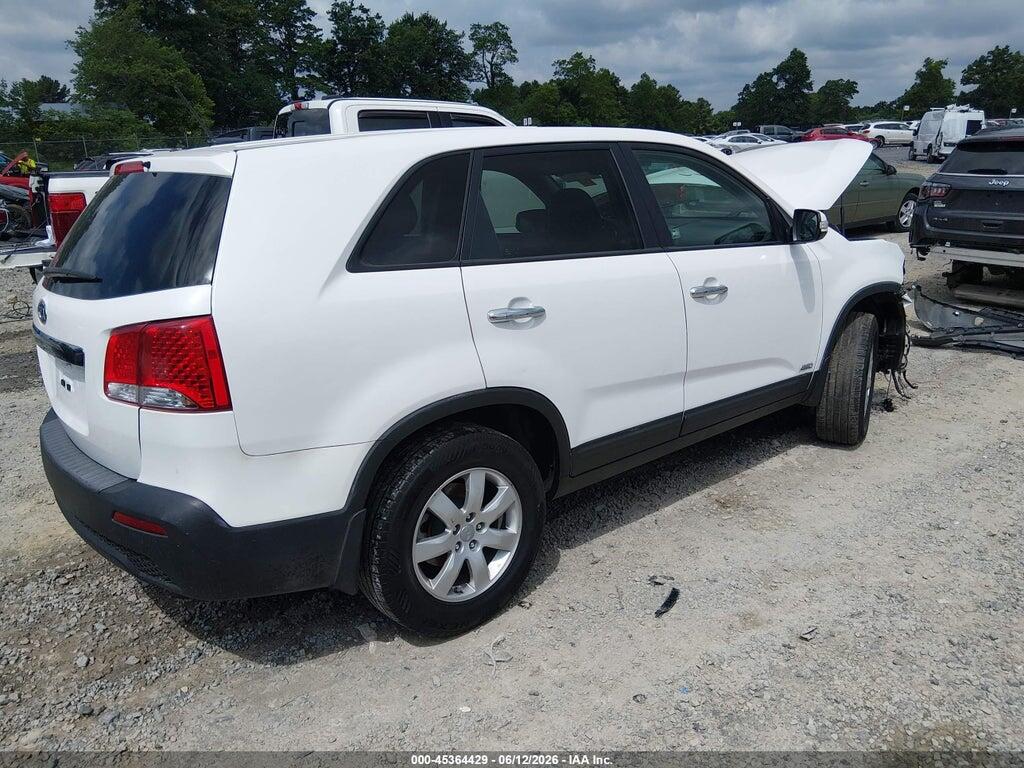 5XYKTCA65CG307845 2012 KIA SORENTO photo no. 4