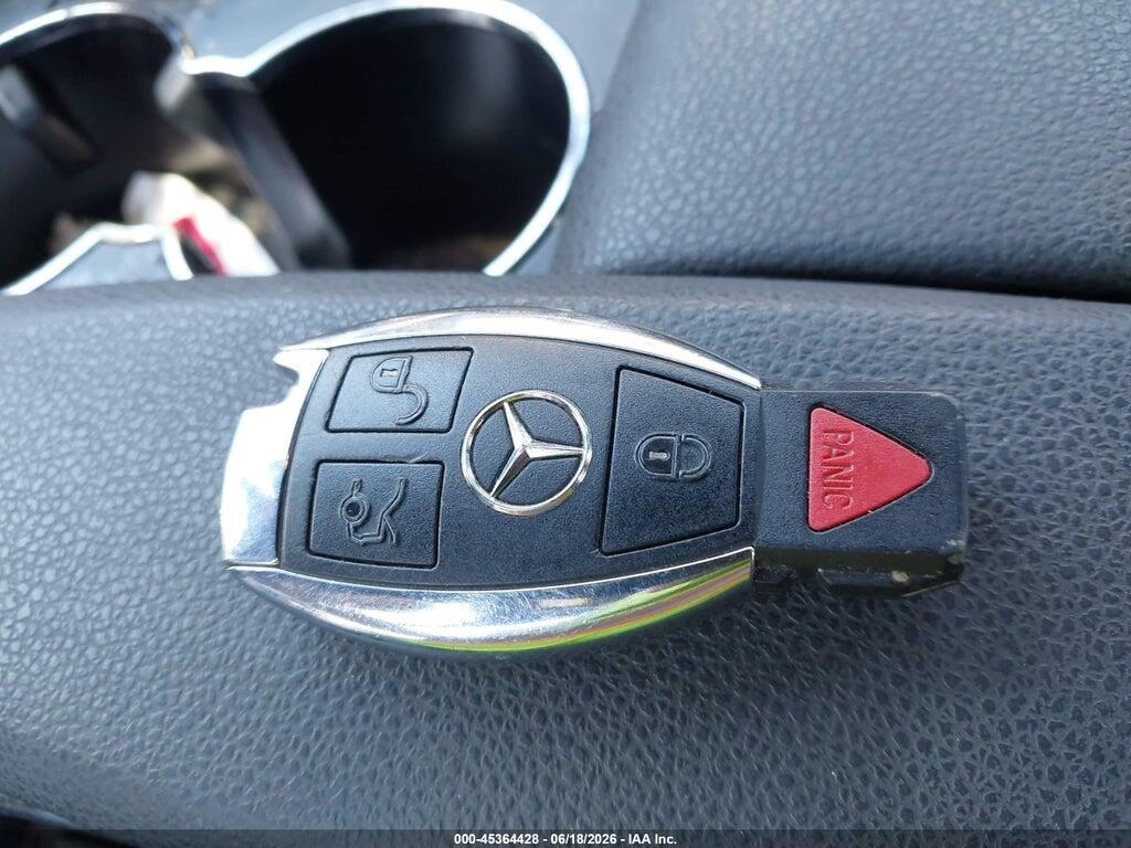 WDDGF8BB7AF400832 2010 MERCEDES-BENZ C 300 photo no. 11