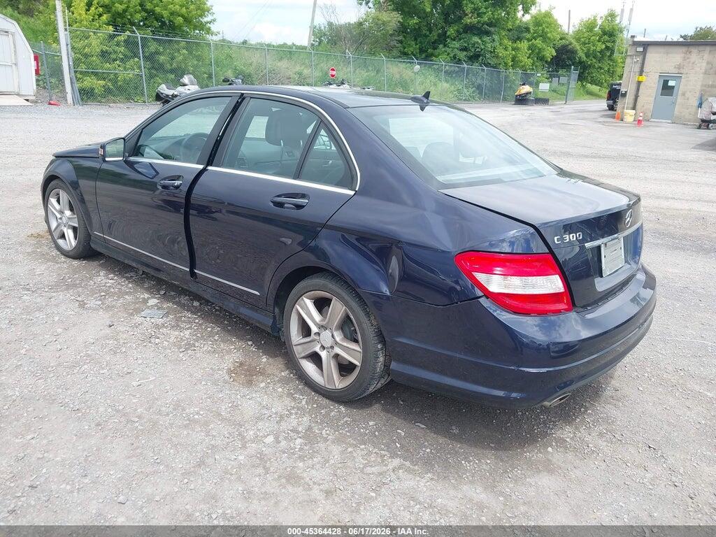WDDGF8BB7AF400832 2010 MERCEDES-BENZ C 300 photo no. 3