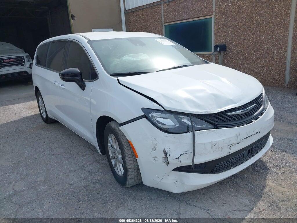 2C4RC1CG8SR576635 2025 CHRYSLER VOYAGER photo no. 1