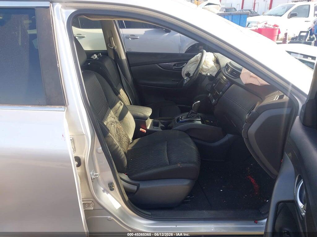 KNMAT2MT5JP511451 2018 NISSAN ROGUE photo no. 5