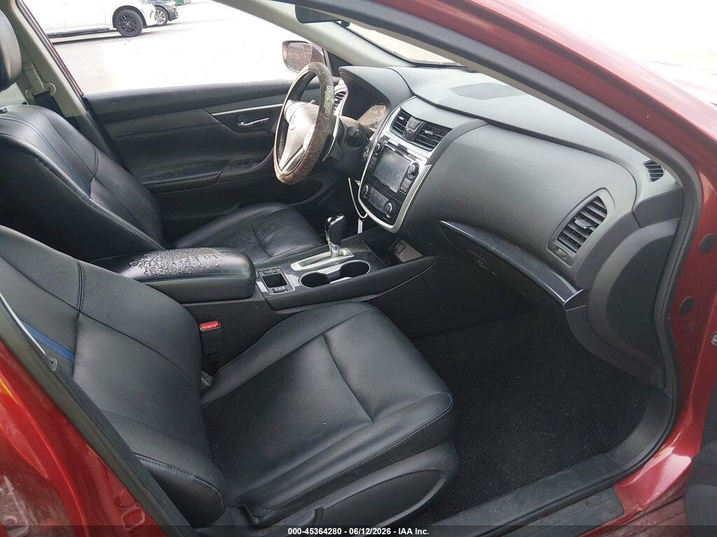 1N4AL3AP1JC184105 2018 NISSAN ALTIMA photo no. 5