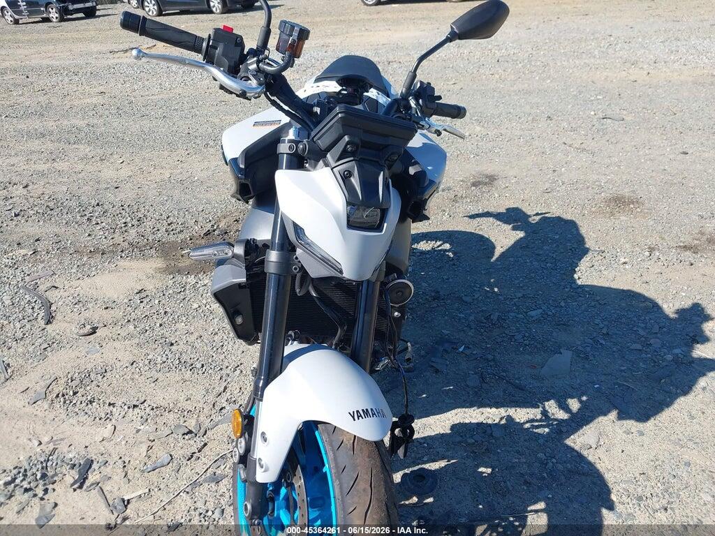 JYARN94E0SA002486 2025 YAMAHA MT09 photo no. 5