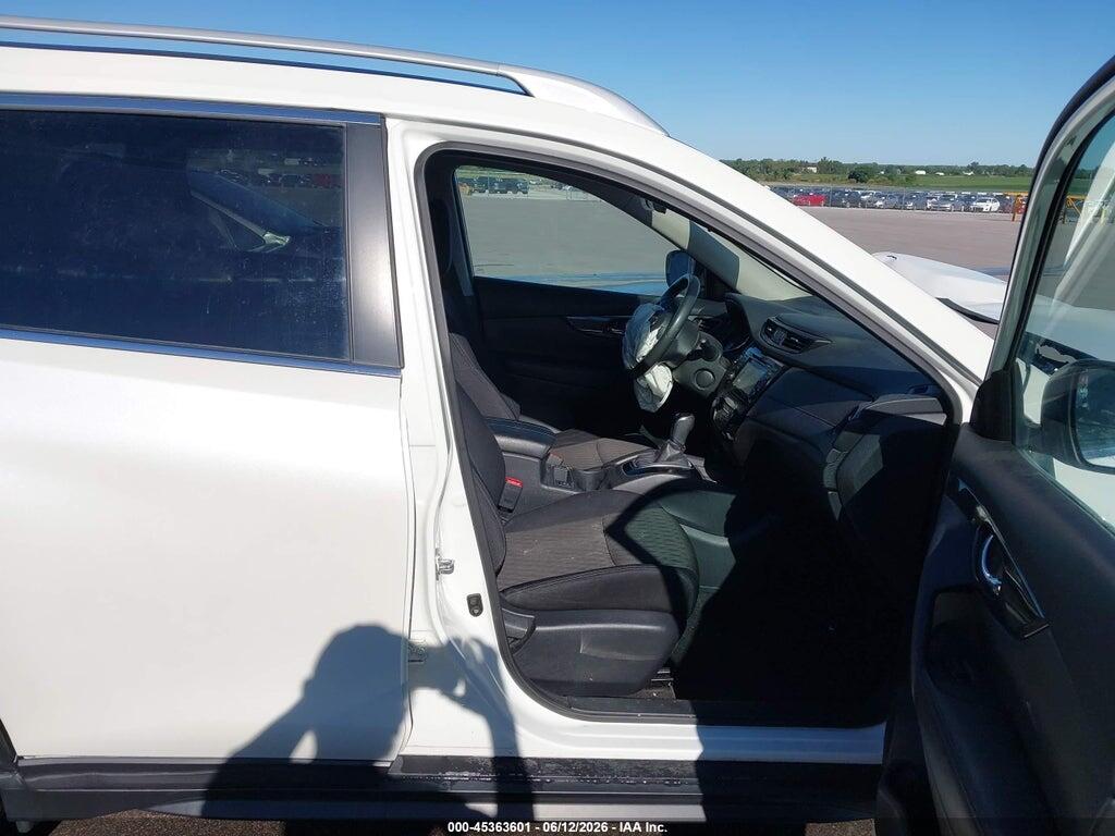 5N1AT2MVXHC789972 2017 NISSAN ROGUE photo no. 5