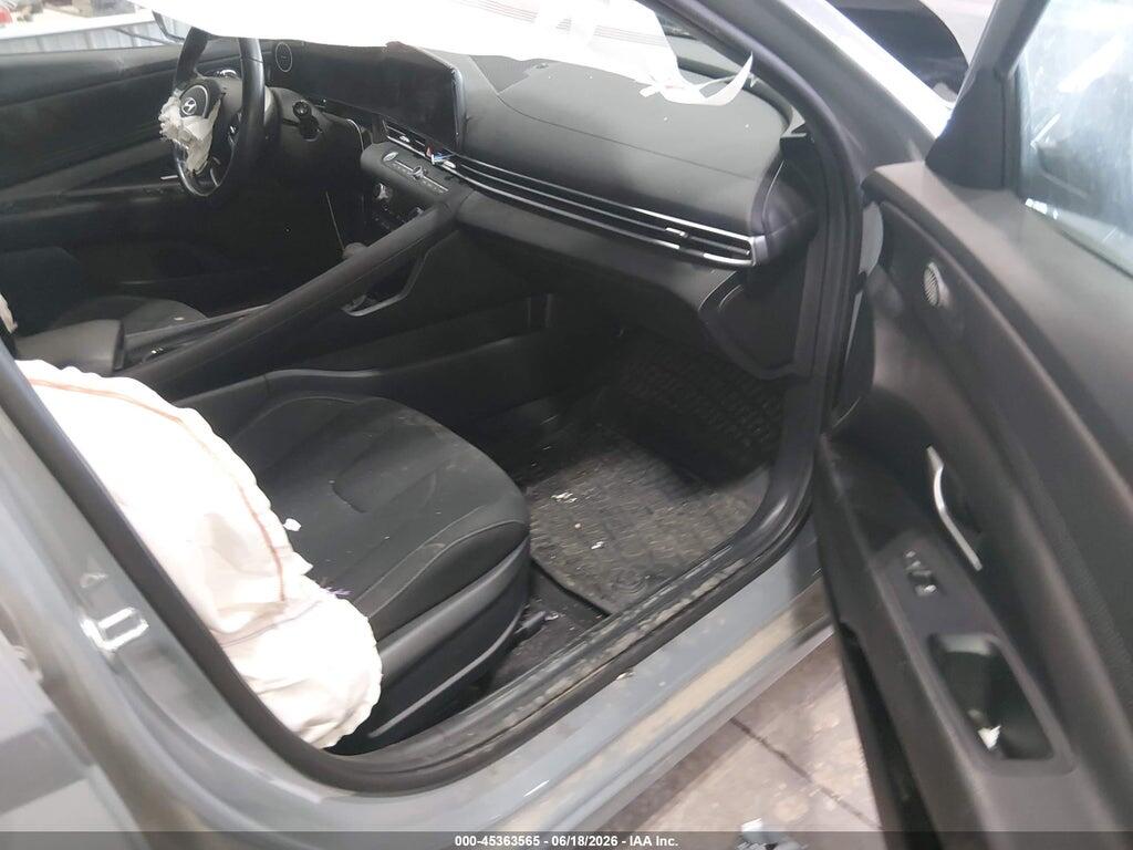 KMHLS4AG8PU431548 2023 HYUNDAI ELANTRA photo no. 5
