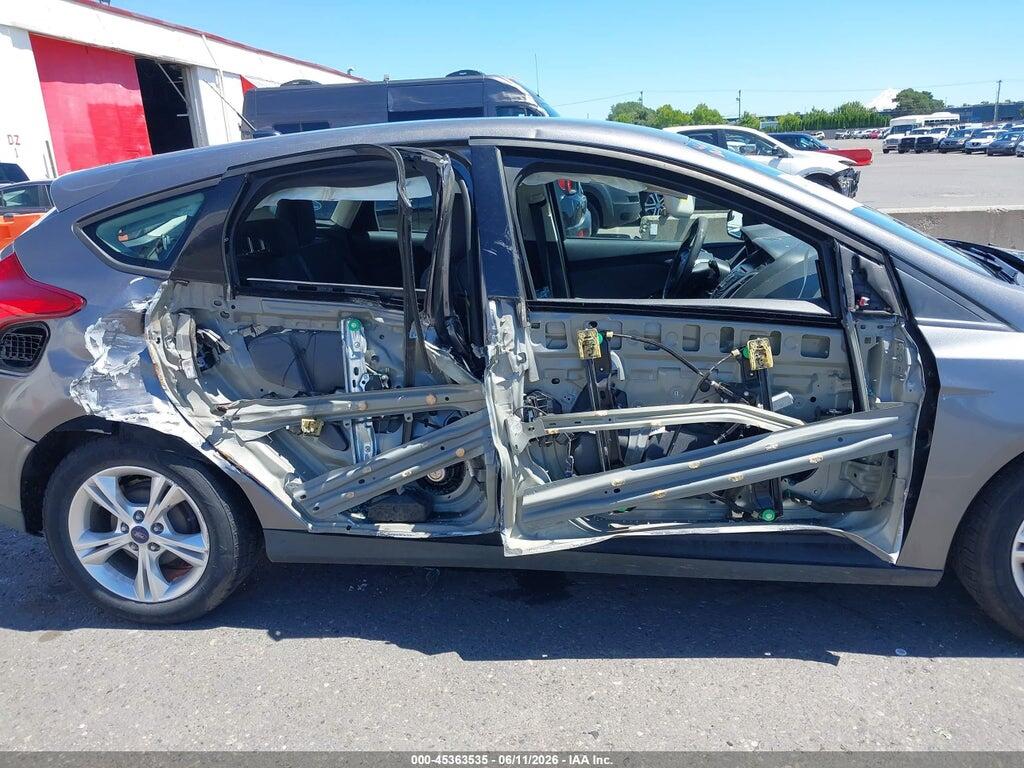 1FADP3K26DL355536 2013 FORD FOCUS photo no. 6