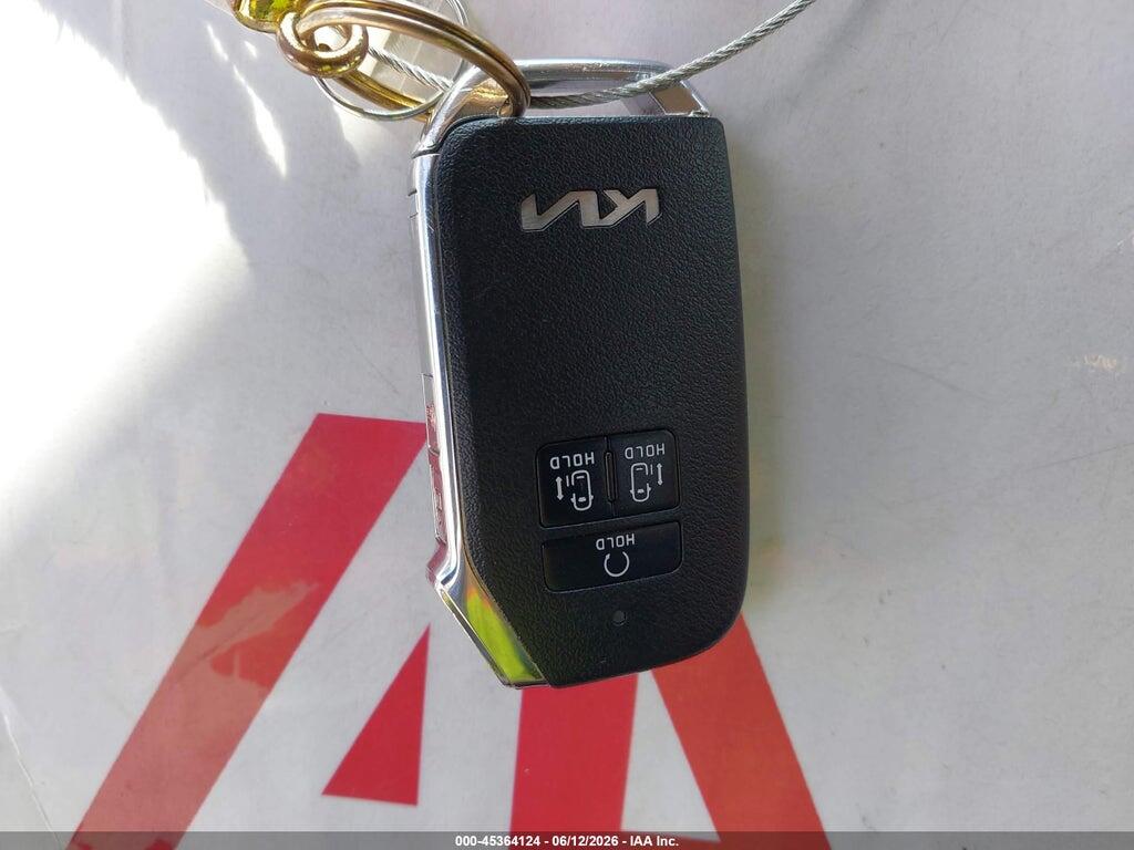 KNDNB4H33R6440133 2024 KIA CARNIVAL MPV photo no. 11