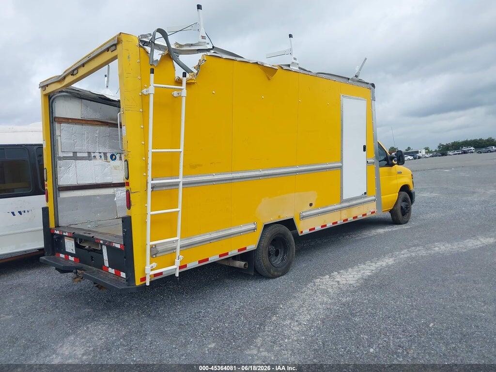 1FDWE3FS3FDA14557 2015 FORD E-350 CUTAWAY photo no. 4