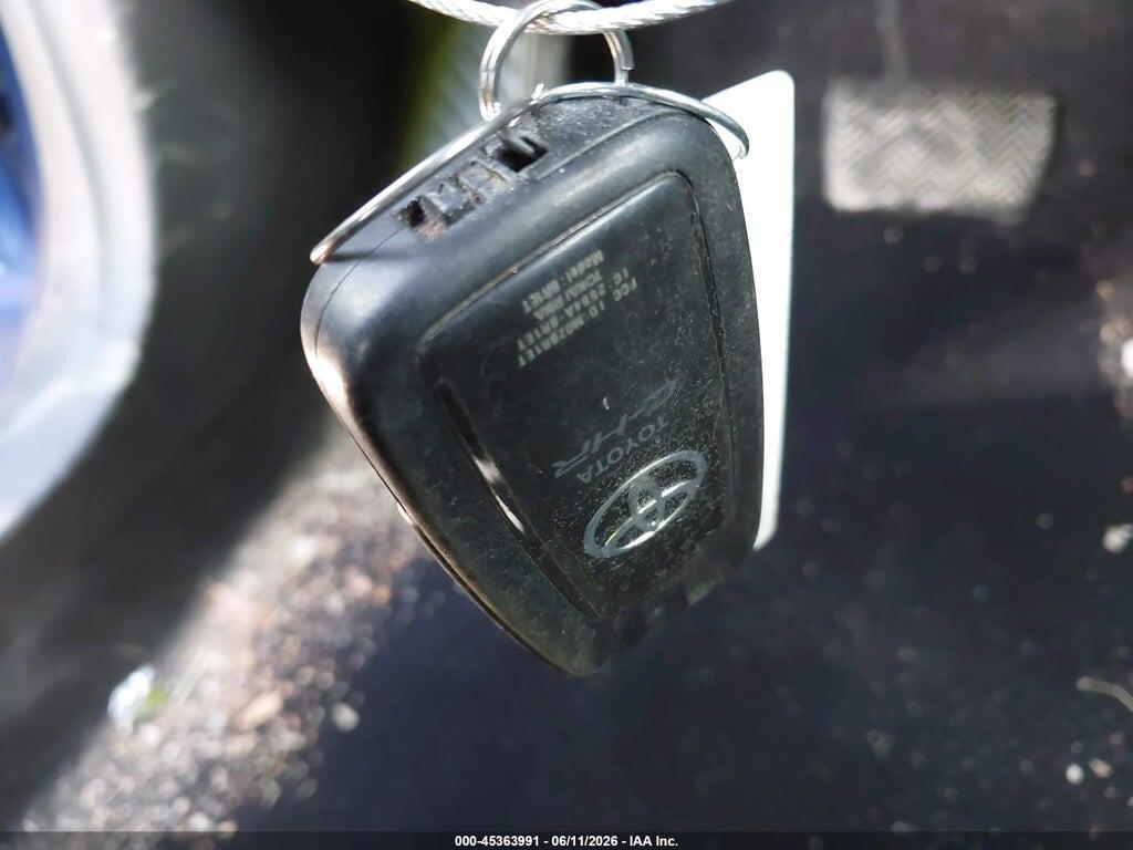 NMTKHMBX7NR140729 2022 TOYOTA C-HR photo no. 11