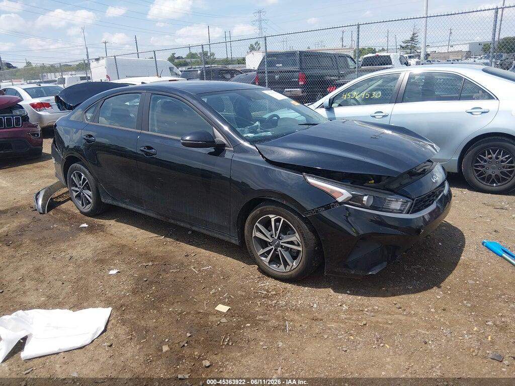 3KPF24AD9PE686263 2023 KIA FORTE photo no. 1