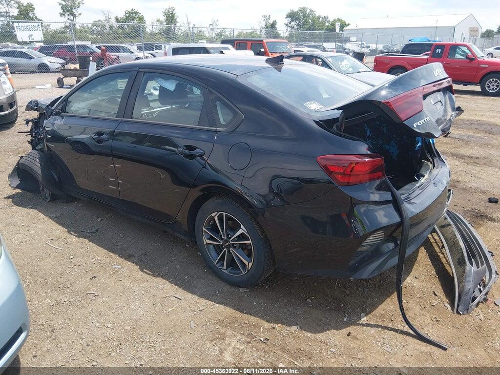 3KPF24AD9PE686263 2023 KIA FORTE photo no. 3