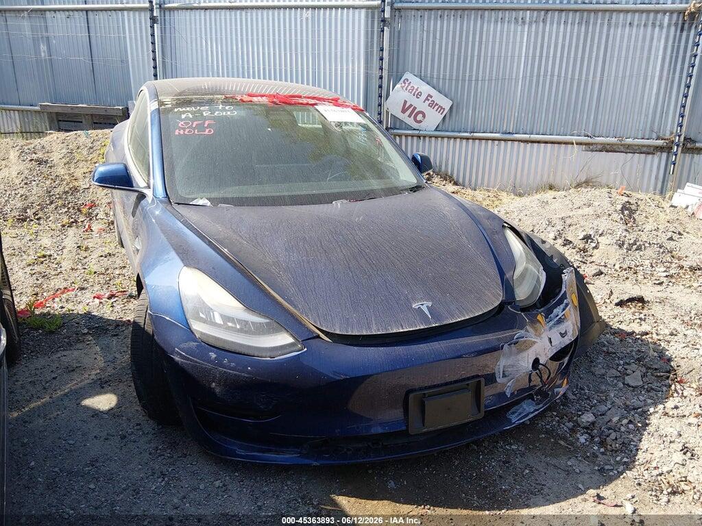 5YJ3E1EA2JF046194 2018 TESLA MODEL 3 photo no. 1