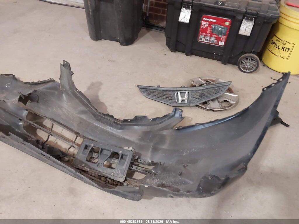 JHMGE8G33CC035602 2012 HONDA FIT photo no. 12