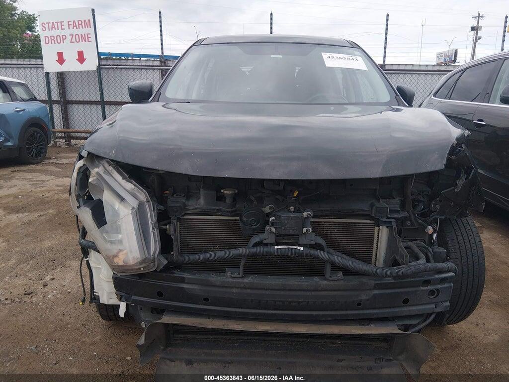 KNMAT2MT4JP567185 2018 NISSAN ROGUE photo no. 12