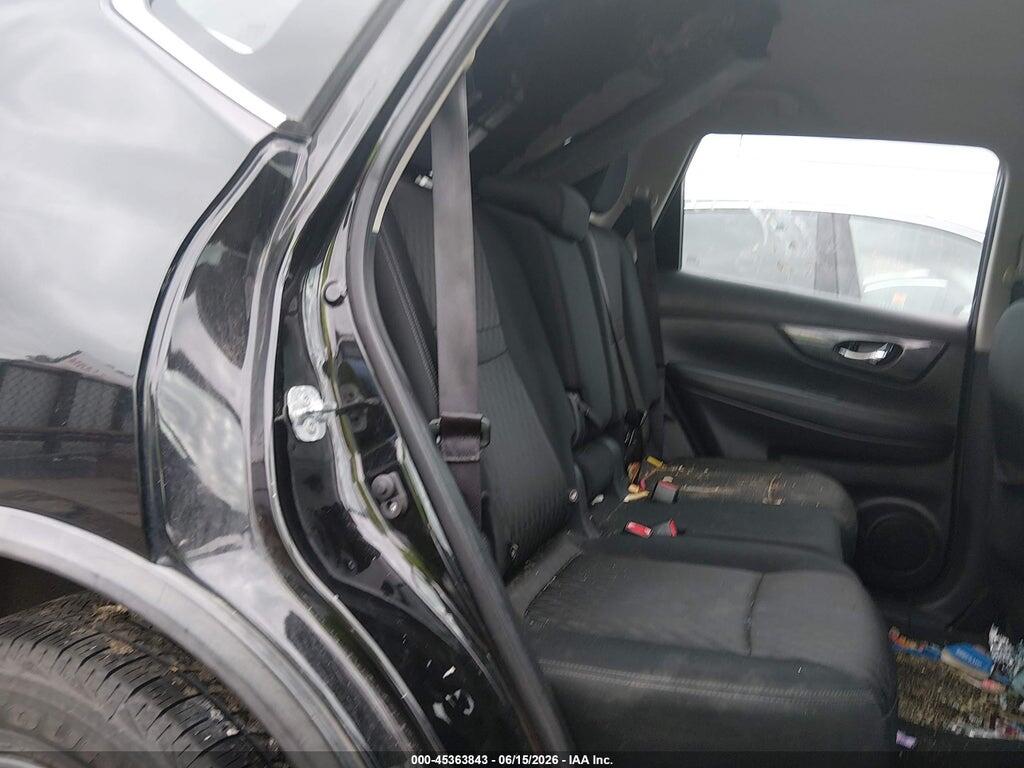 KNMAT2MT4JP567185 2018 NISSAN ROGUE photo no. 8