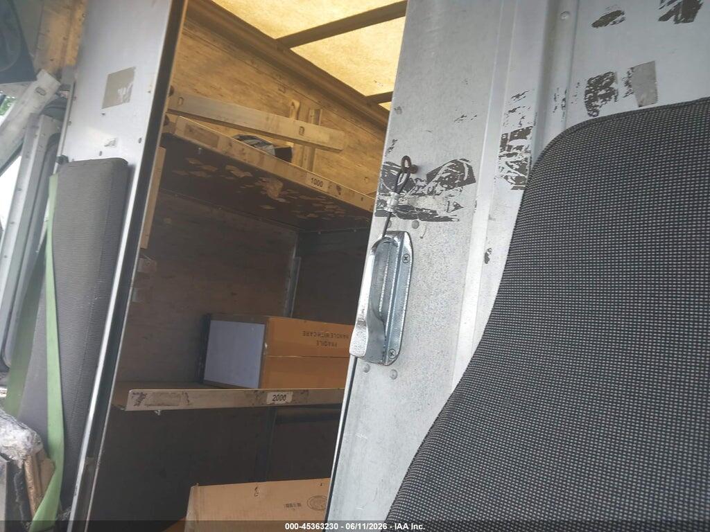 4UZAARCP27CY64177 2007 FREIGHTLINER CHASSIS photo no. 7