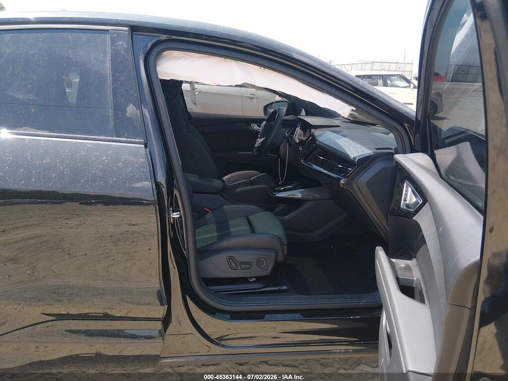 WA142BFZ1PP019780 2023 AUDI Q4 SPORTBACK E-TRON photo no. 5