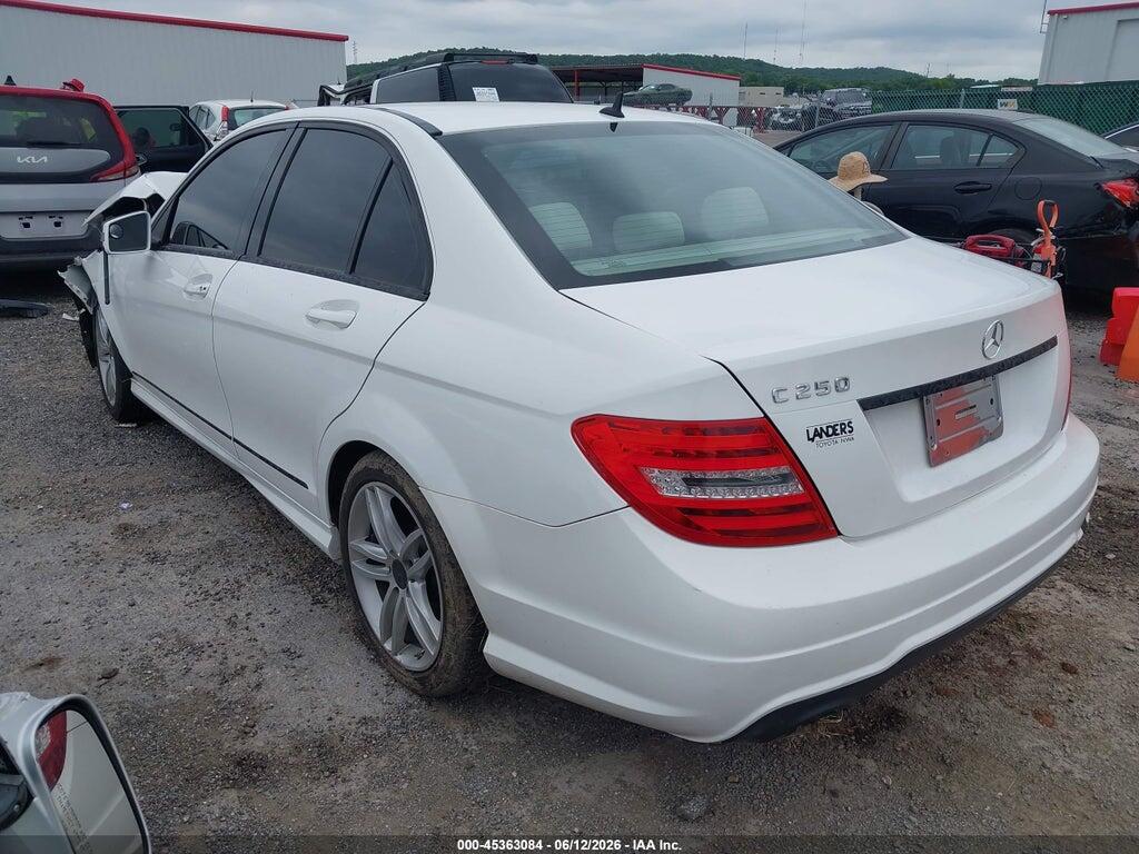 WDDGF4HBXDA763644 2013 MERCEDES-BENZ C 250 photo no. 3