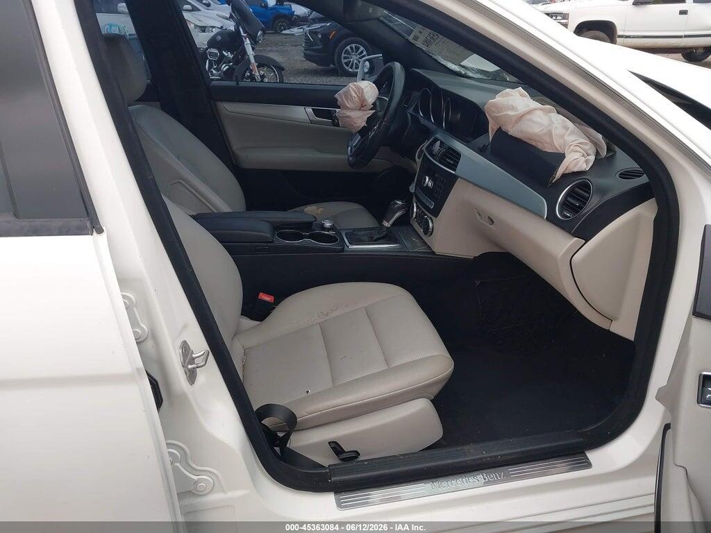 WDDGF4HBXDA763644 2013 MERCEDES-BENZ C 250 photo no. 5