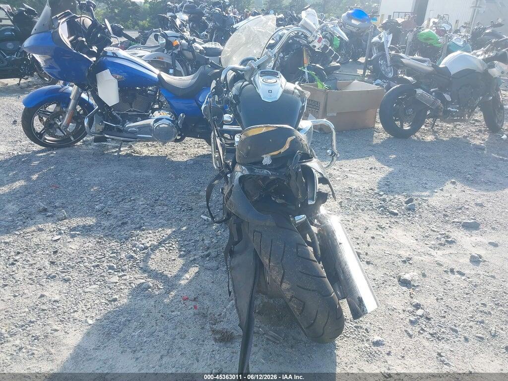 JS1VS56A3E2100080 2014 SUZUKI VZ800 photo no. 6