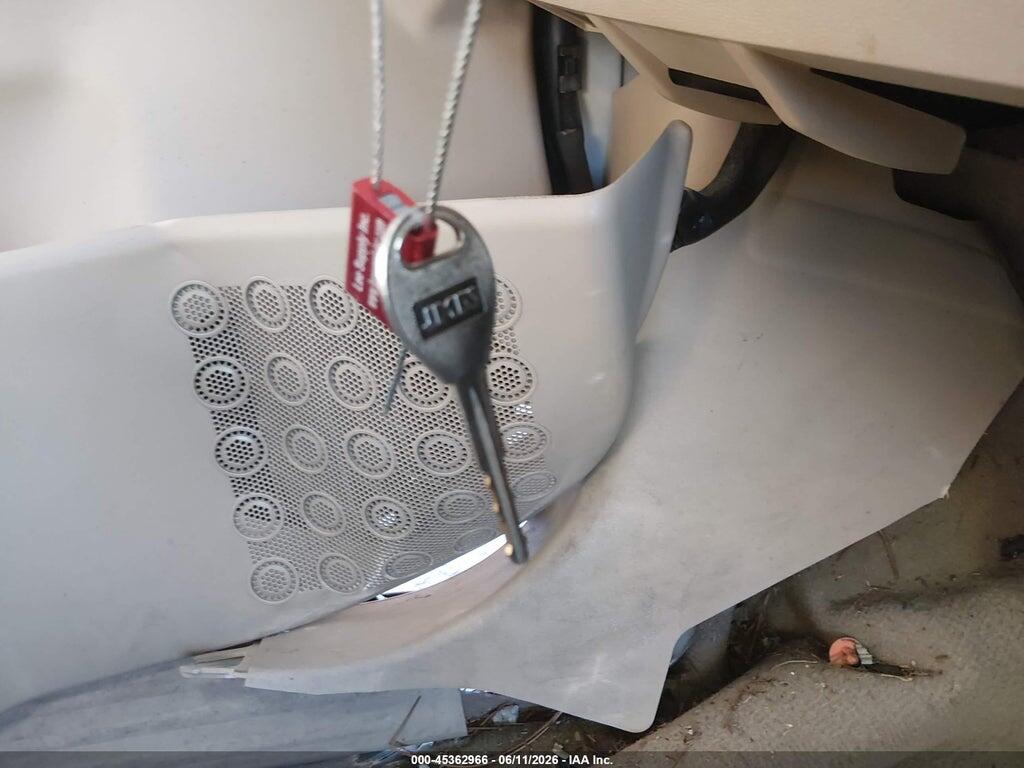 1N6BA06A48N312503 2008 NISSAN TITAN photo no. 11