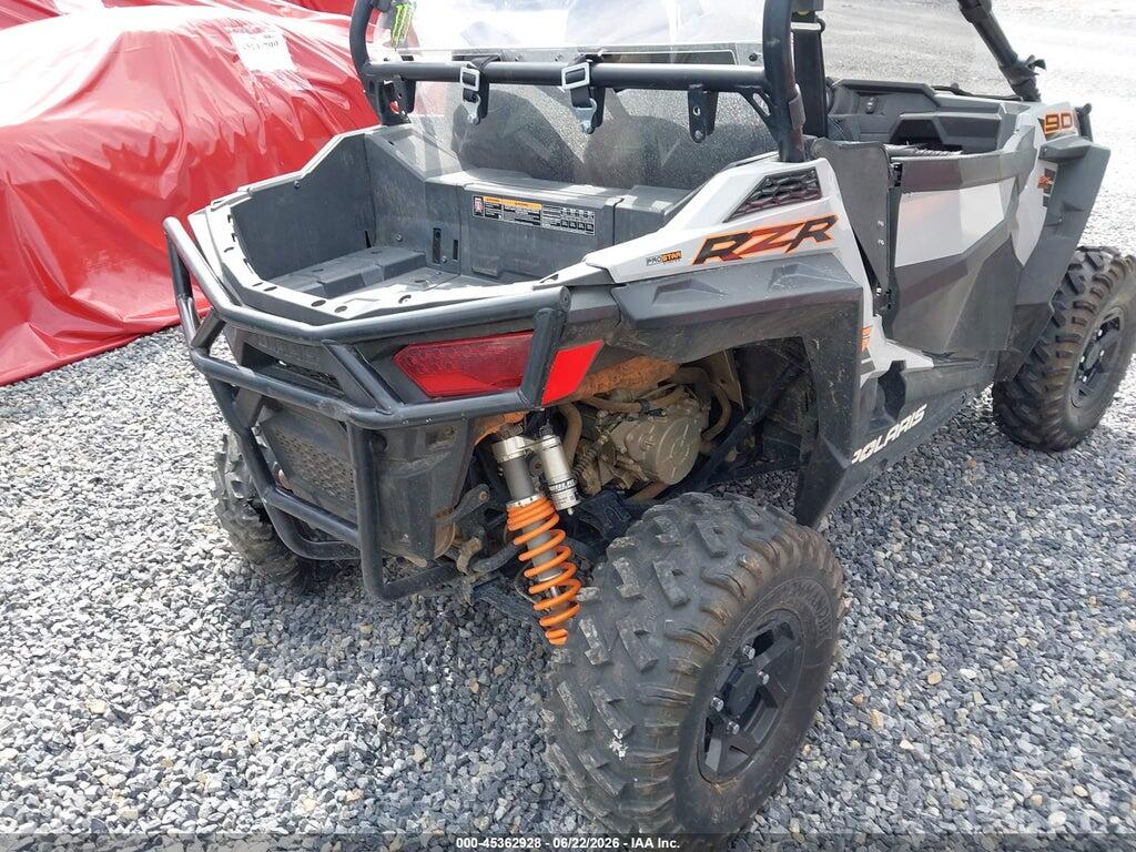 3NSVBE879KH829462 2019 POLARIS RZR photo no. 4