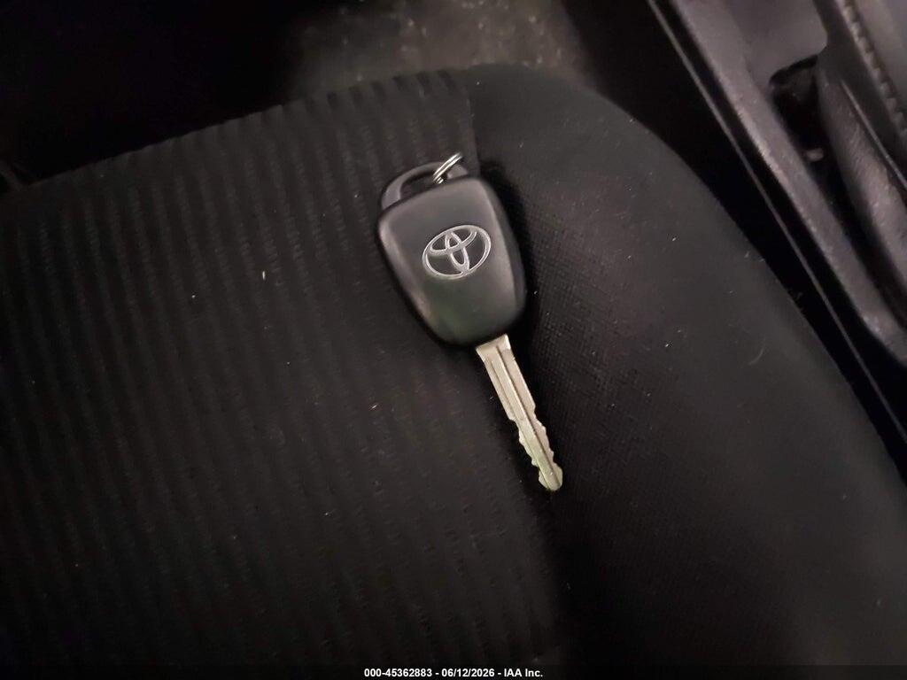 JTMBFREV2HJ118167 2017 TOYOTA RAV4 photo no. 11