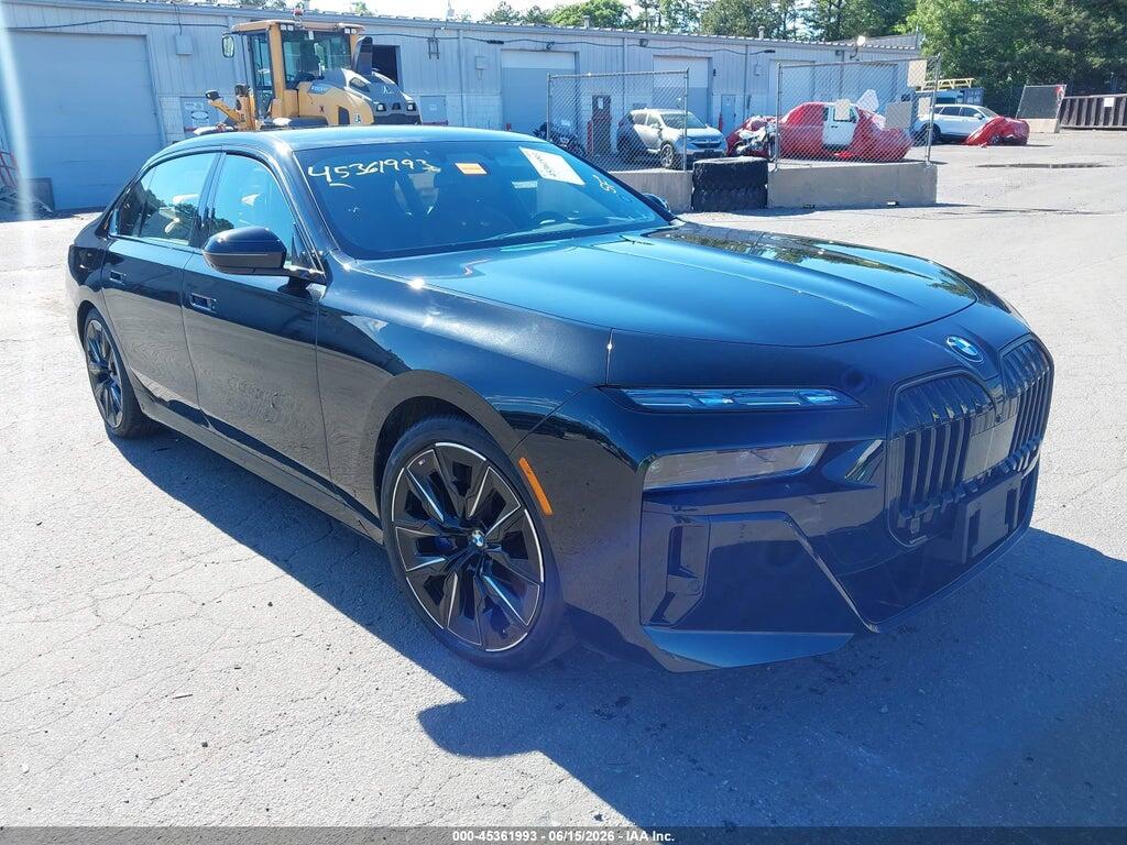 WBA33EJ03TCV99492 2026 BMW 760I photo no. 1