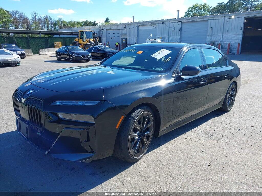 WBA33EJ03TCV99492 2026 BMW 760I photo no. 2