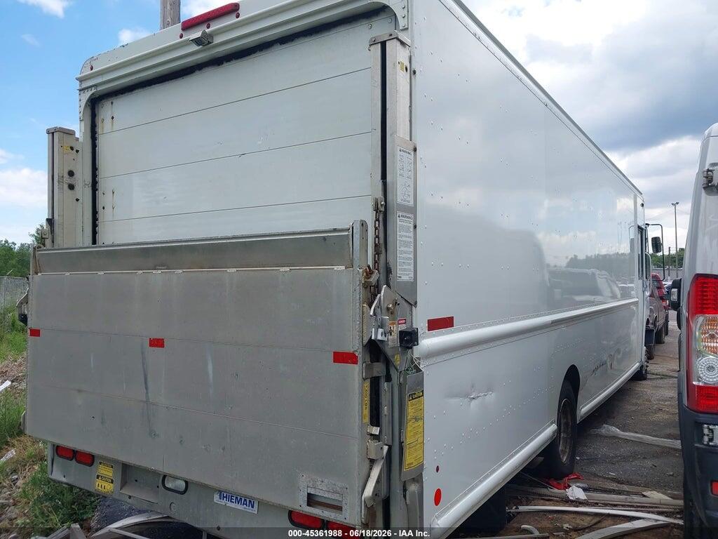 4UZAC3DV7DCFF6811 2013 FREIGHTLINER CHASSIS photo no. 4