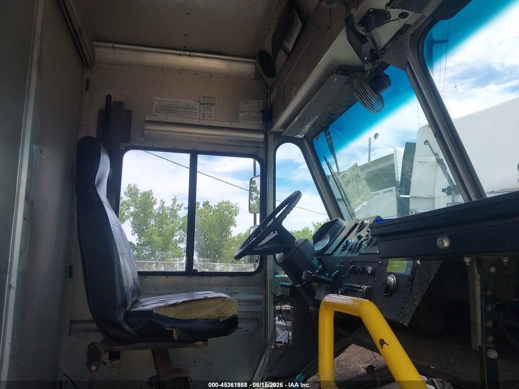 4UZAC3DV7DCFF6811 2013 FREIGHTLINER CHASSIS photo no. 7