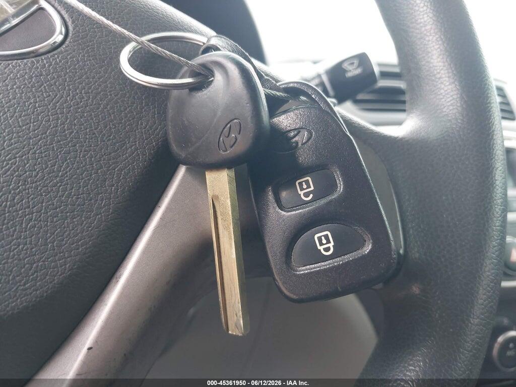 KMHCT4AE6GU107073 2016 HYUNDAI ACCENT photo no. 11