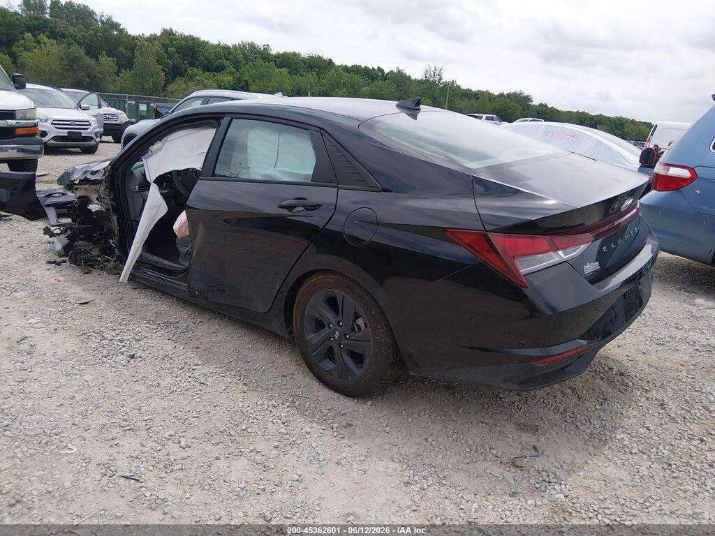 KMHLM4AG7PU529142 2023 HYUNDAI ELANTRA photo no. 3