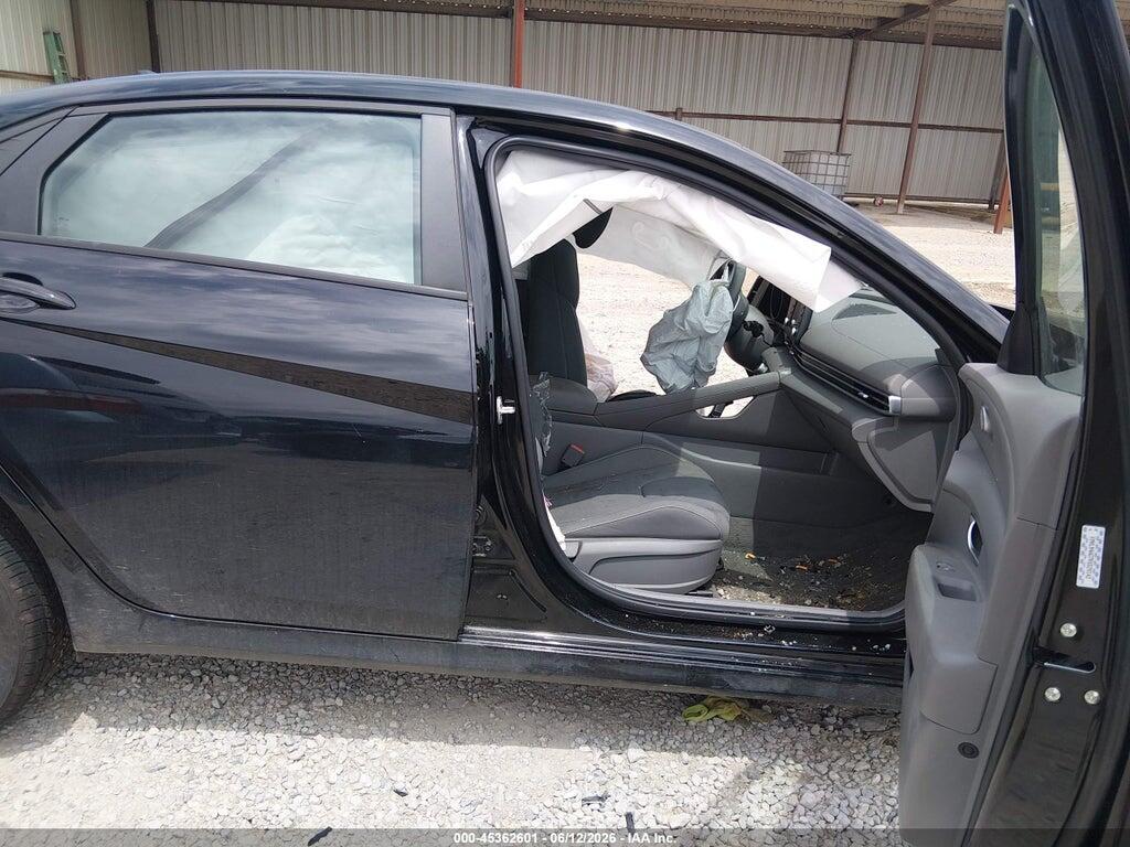 KMHLM4AG7PU529142 2023 HYUNDAI ELANTRA photo no. 5