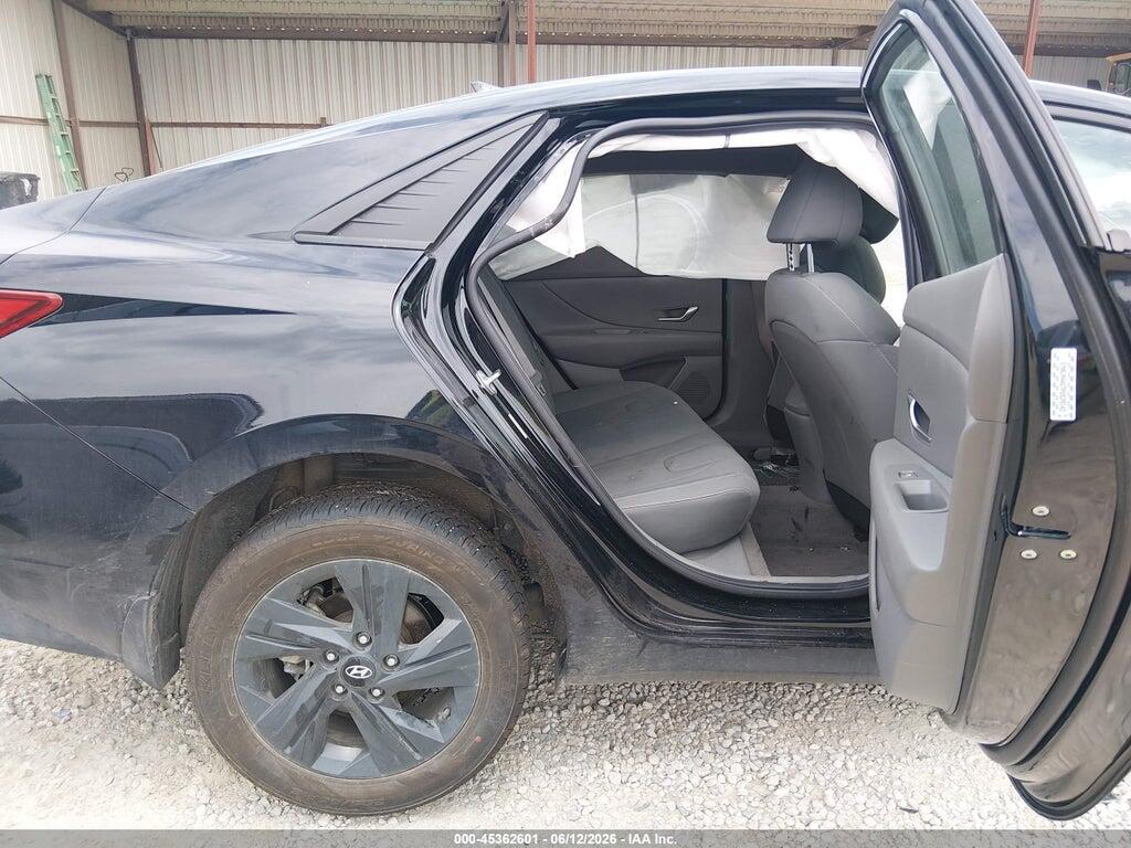 KMHLM4AG7PU529142 2023 HYUNDAI ELANTRA photo no. 8