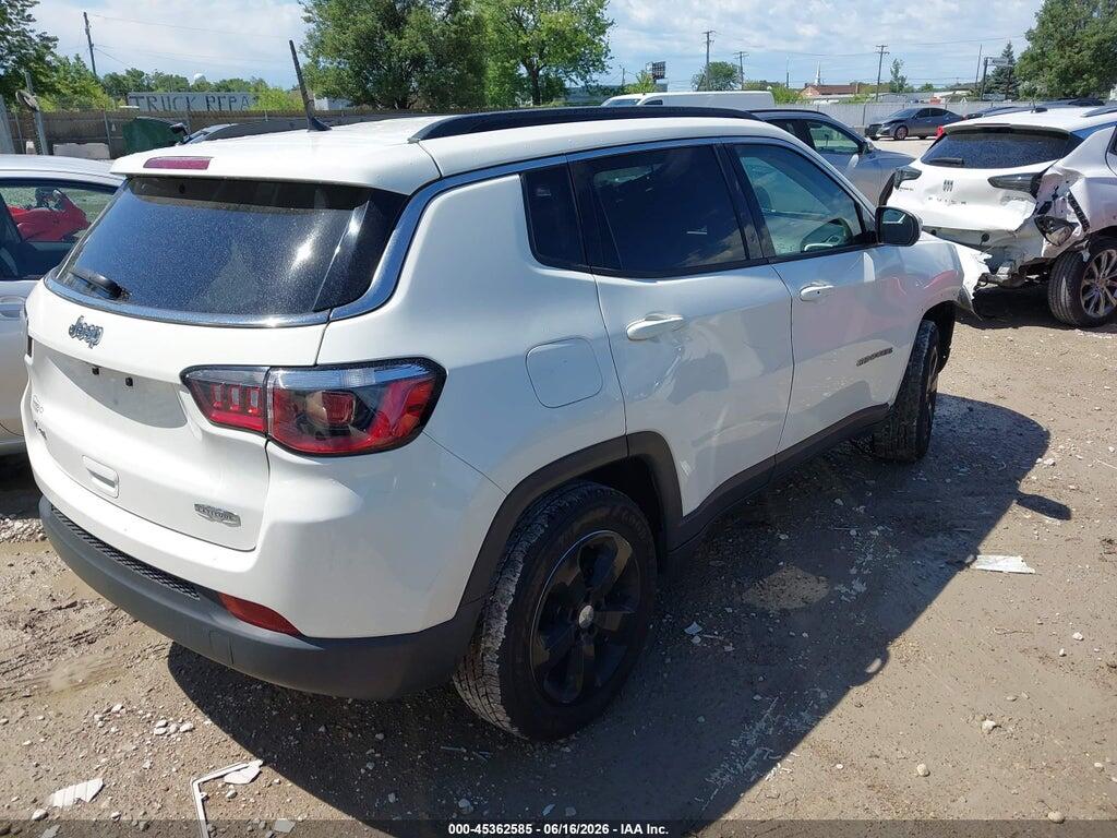 3C4NJDBBXJT366397 2018 JEEP COMPASS photo no. 4