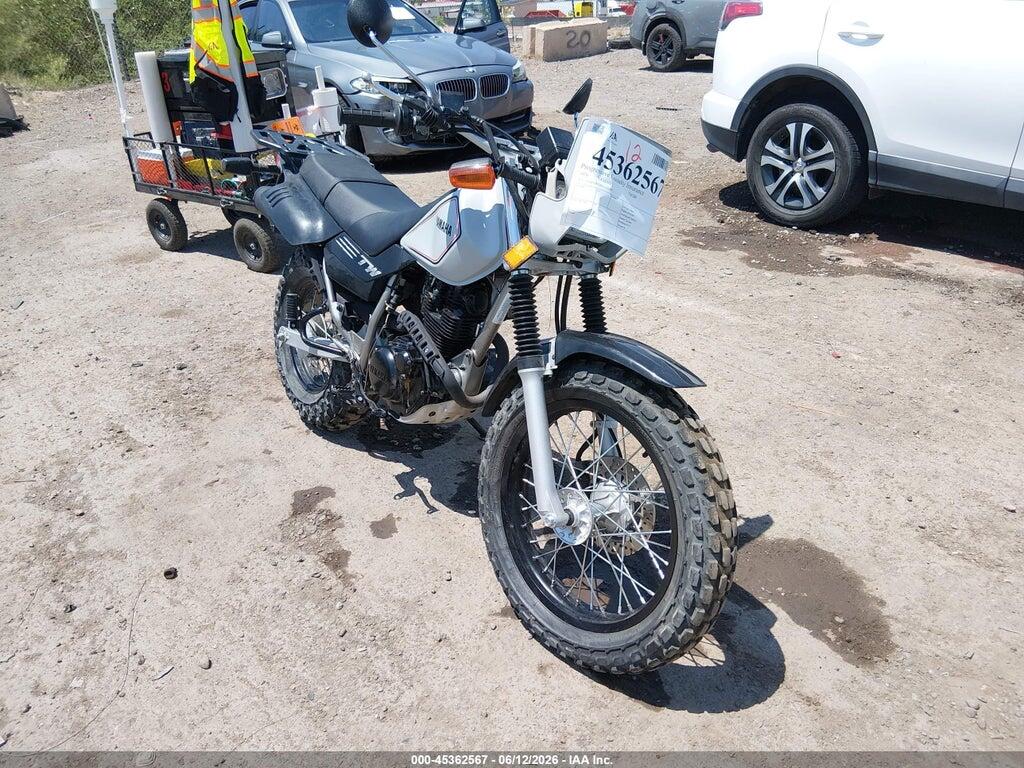 JYA3AWE0XTA202697 2026 YAMAHA TW200 photo no. 1