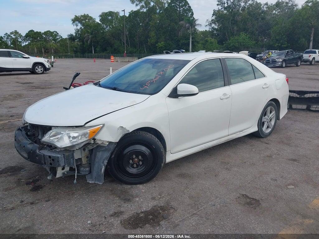 4T1BF1FK9EU806291 2014 TOYOTA CAMRY photo no. 2