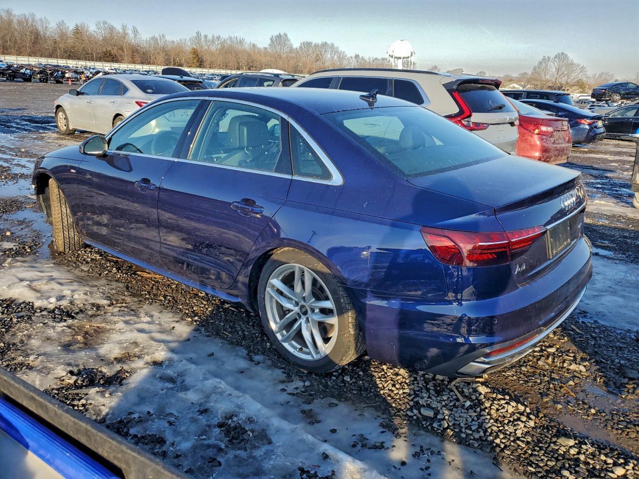 2023 AUDI A4 PREMIUM PLUS 45 — Фото 2 из 13