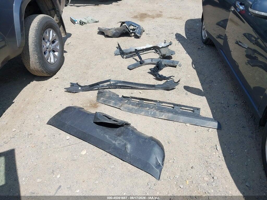 5TFSZ5AN0HX118123 2017 TOYOTA TACOMA photo no. 12