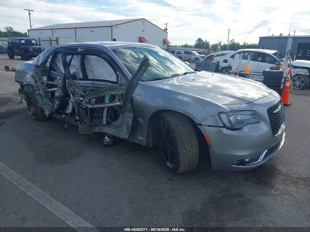 2C3CCAGG6GH162075 2016 CHRYSLER 300 photo no. 1