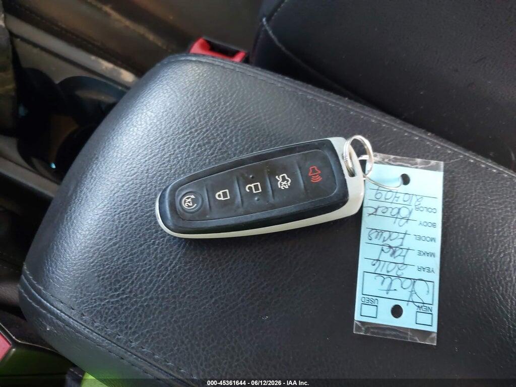 1FADP3J21GL210409 2016 FORD FOCUS photo no. 11