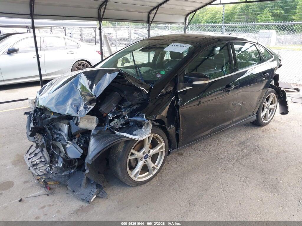 1FADP3J21GL210409 2016 FORD FOCUS photo no. 2