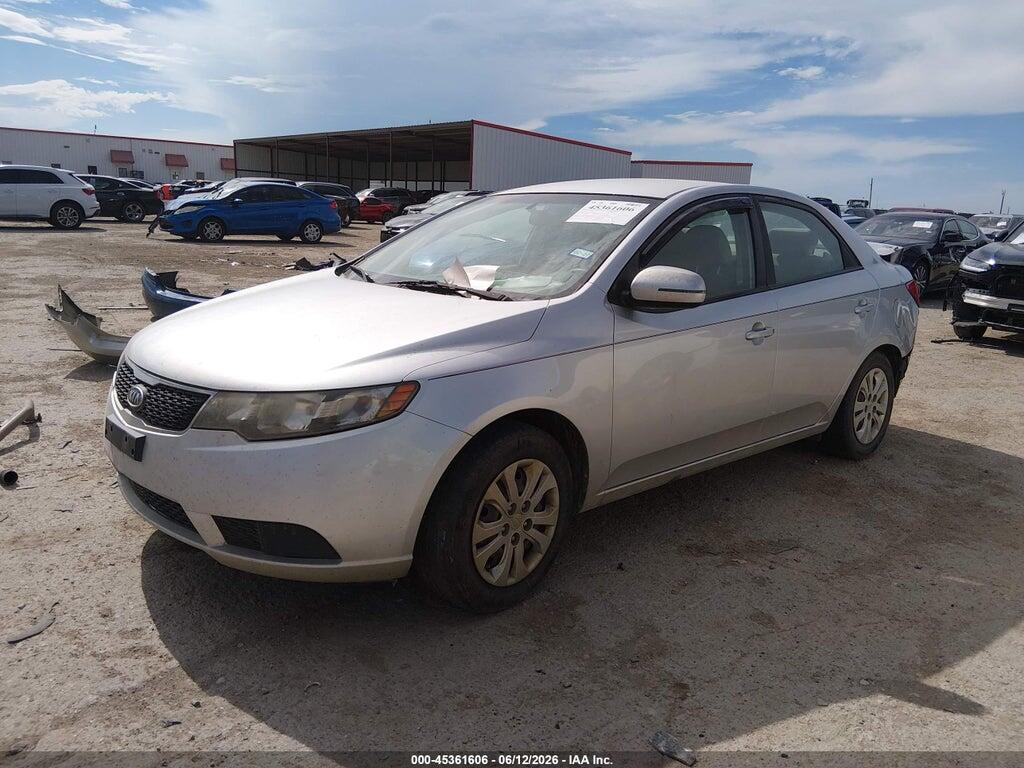 KNAFU4A2XC5505571 2012 KIA FORTE photo no. 2