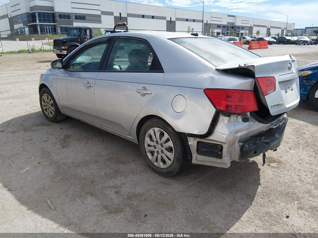 KNAFU4A2XC5505571 2012 KIA FORTE photo no. 3