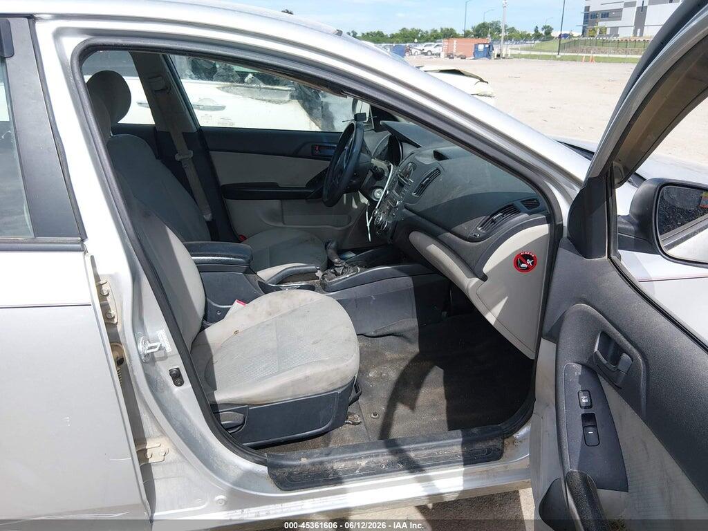 KNAFU4A2XC5505571 2012 KIA FORTE photo no. 5