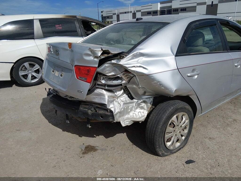 KNAFU4A2XC5505571 2012 KIA FORTE photo no. 6