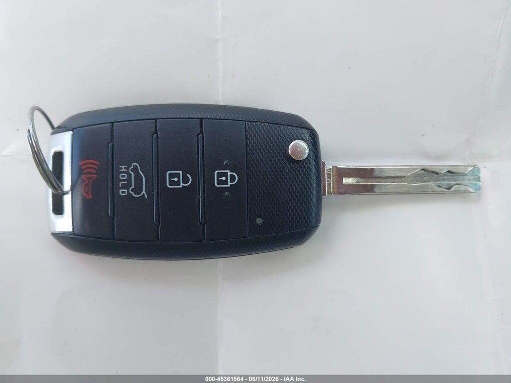 KNDJN2A27K7918534 2019 KIA SOUL photo no. 11