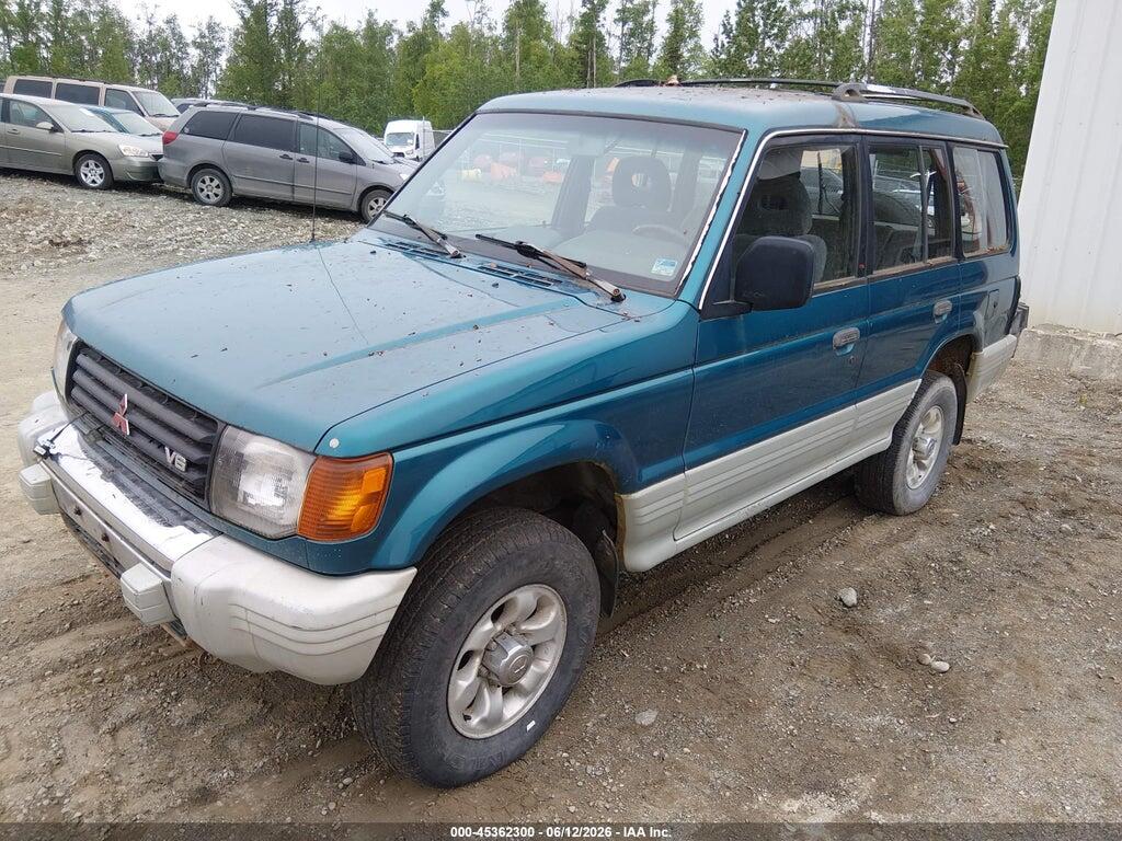 JA4MR41H0SJ014183 1995 MITSUBISHI MONTERO photo no. 2
